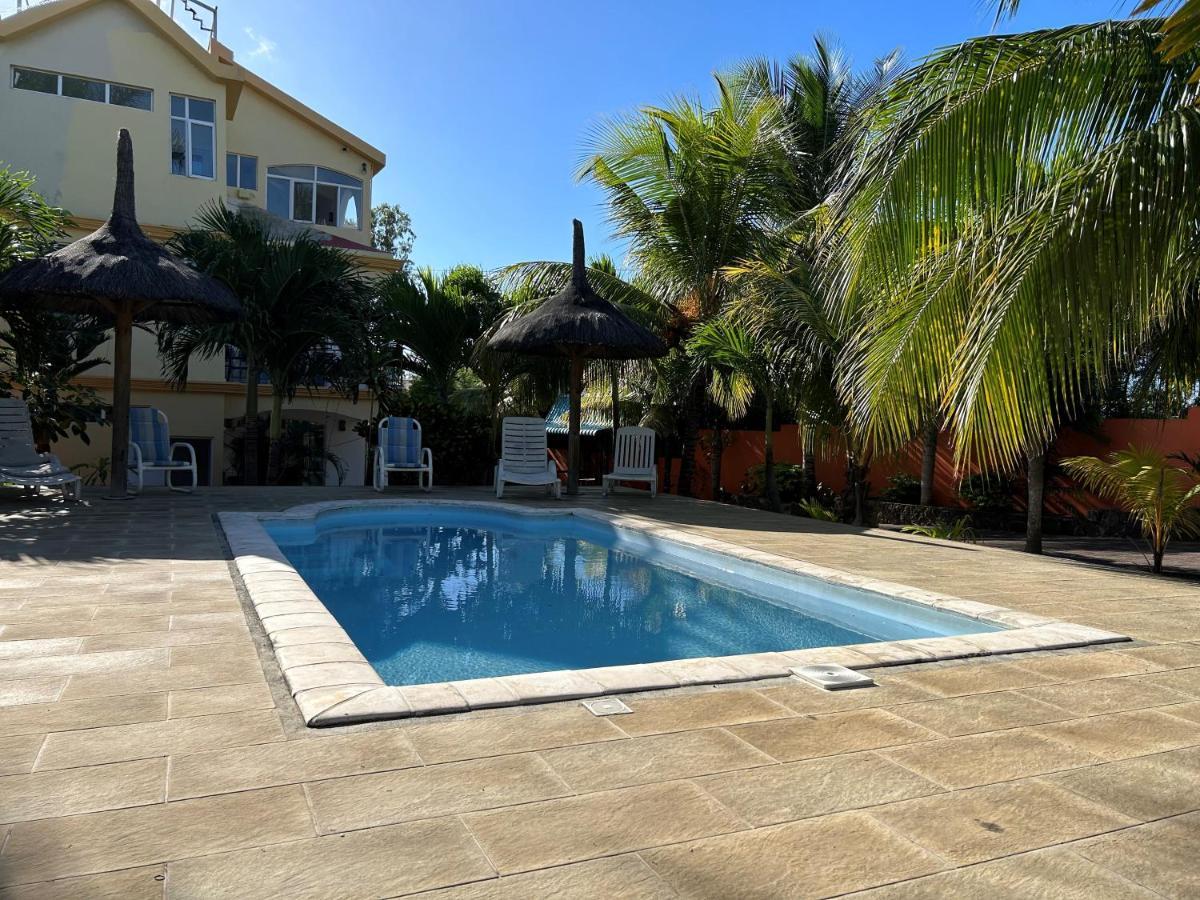 Paradise Hill Grand Baie Exterior photo